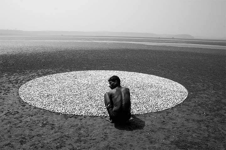 The moon and the tides 01