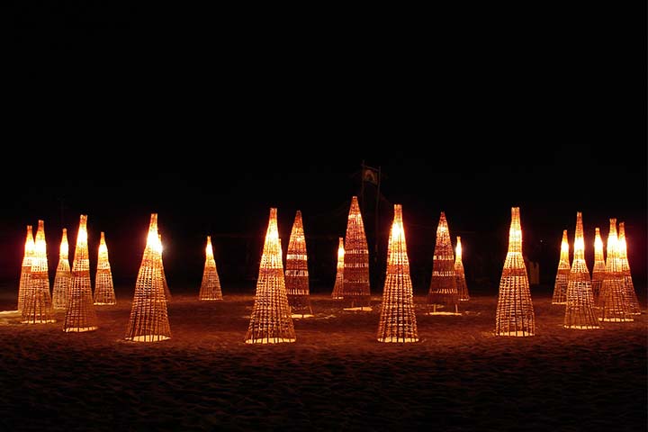 Circle of lights