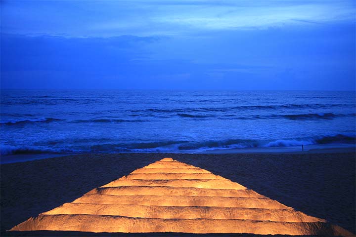 Memories of sunset on the sand 02