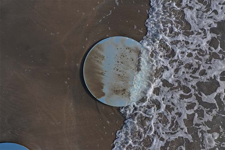 Moon mirror 01
