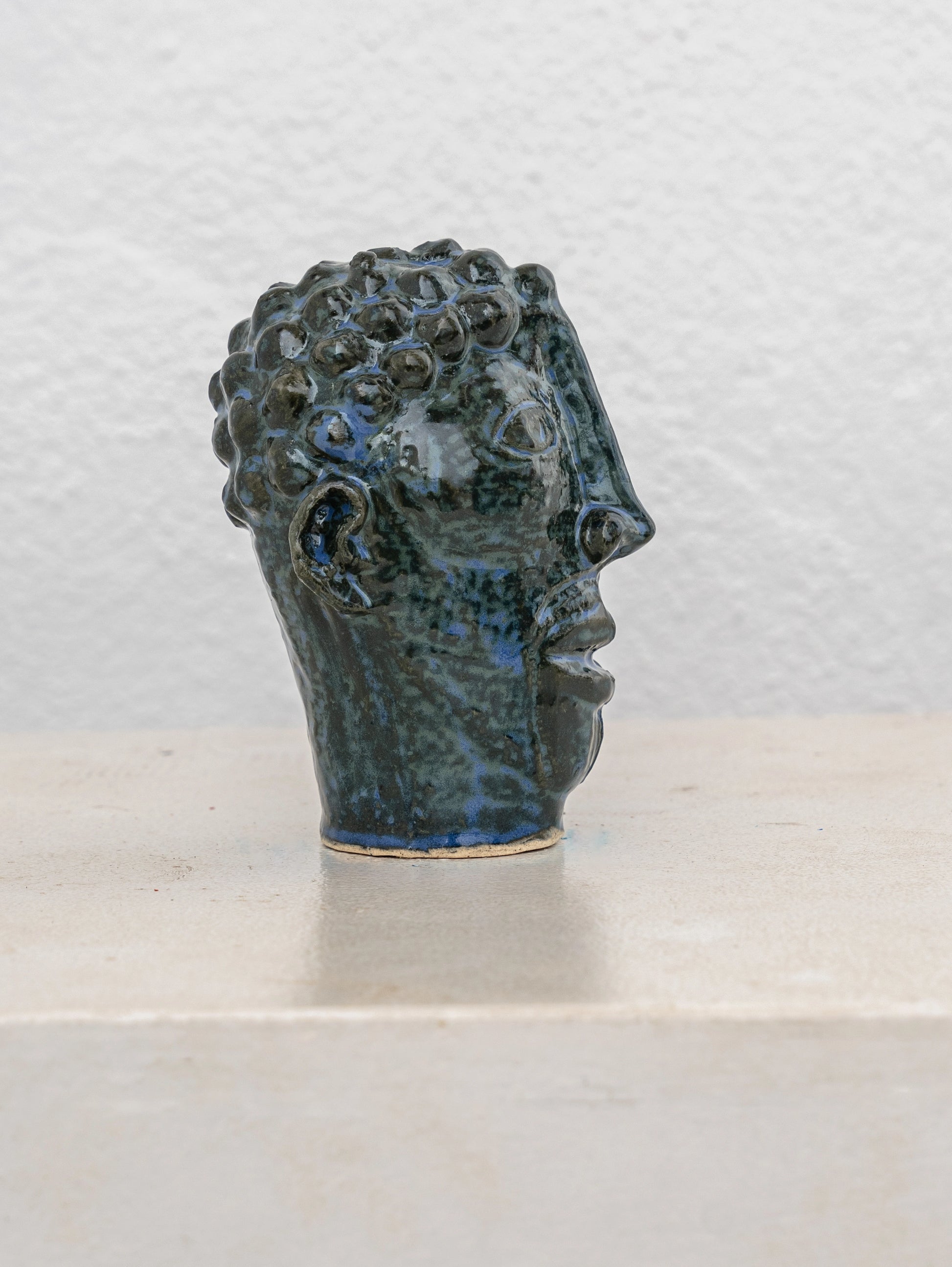 HEAD 16