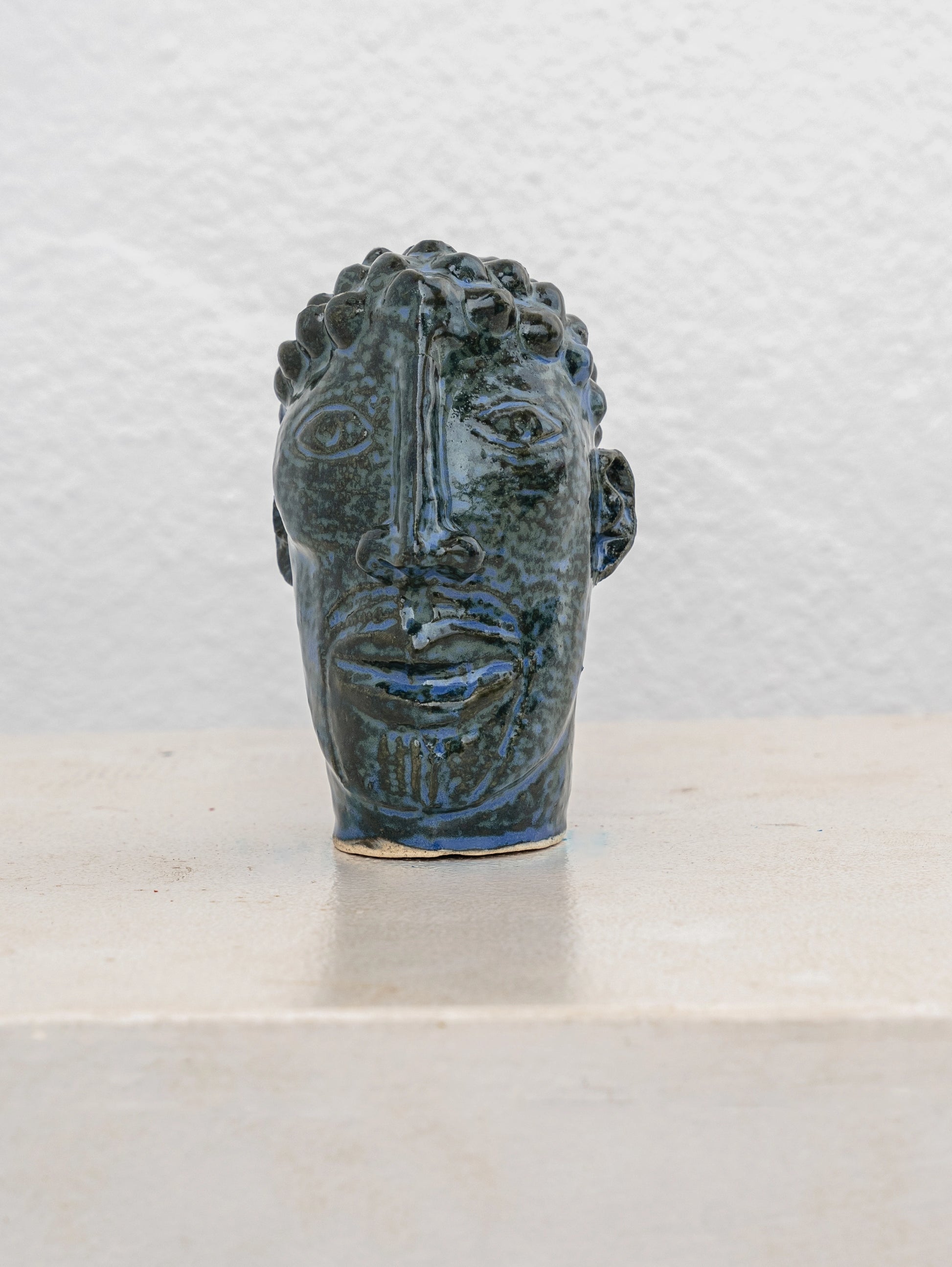 HEAD 16