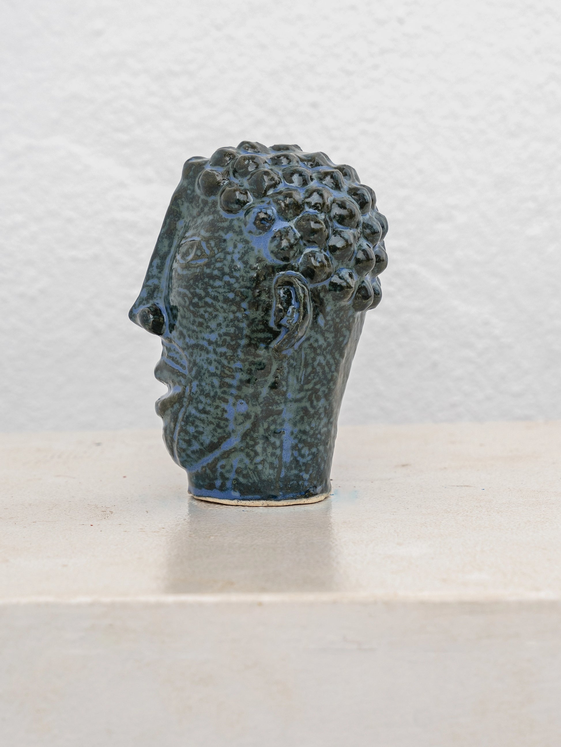 HEAD 16