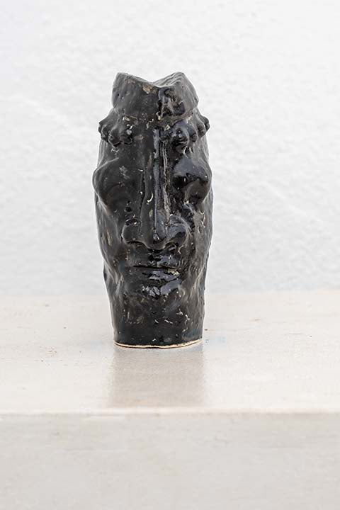 Head 2